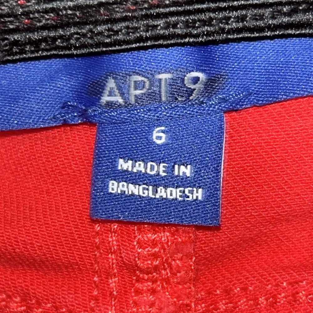 Apt. 9 Women's Red Skinny Jeans - Picture 7 of 14
